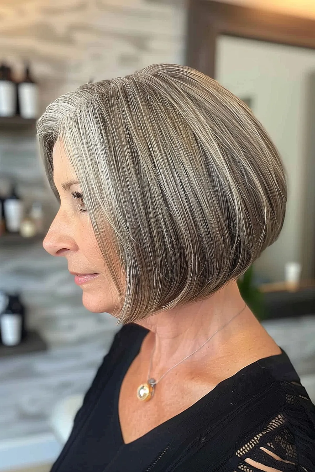 Elegant Grey Graduated Bob Style