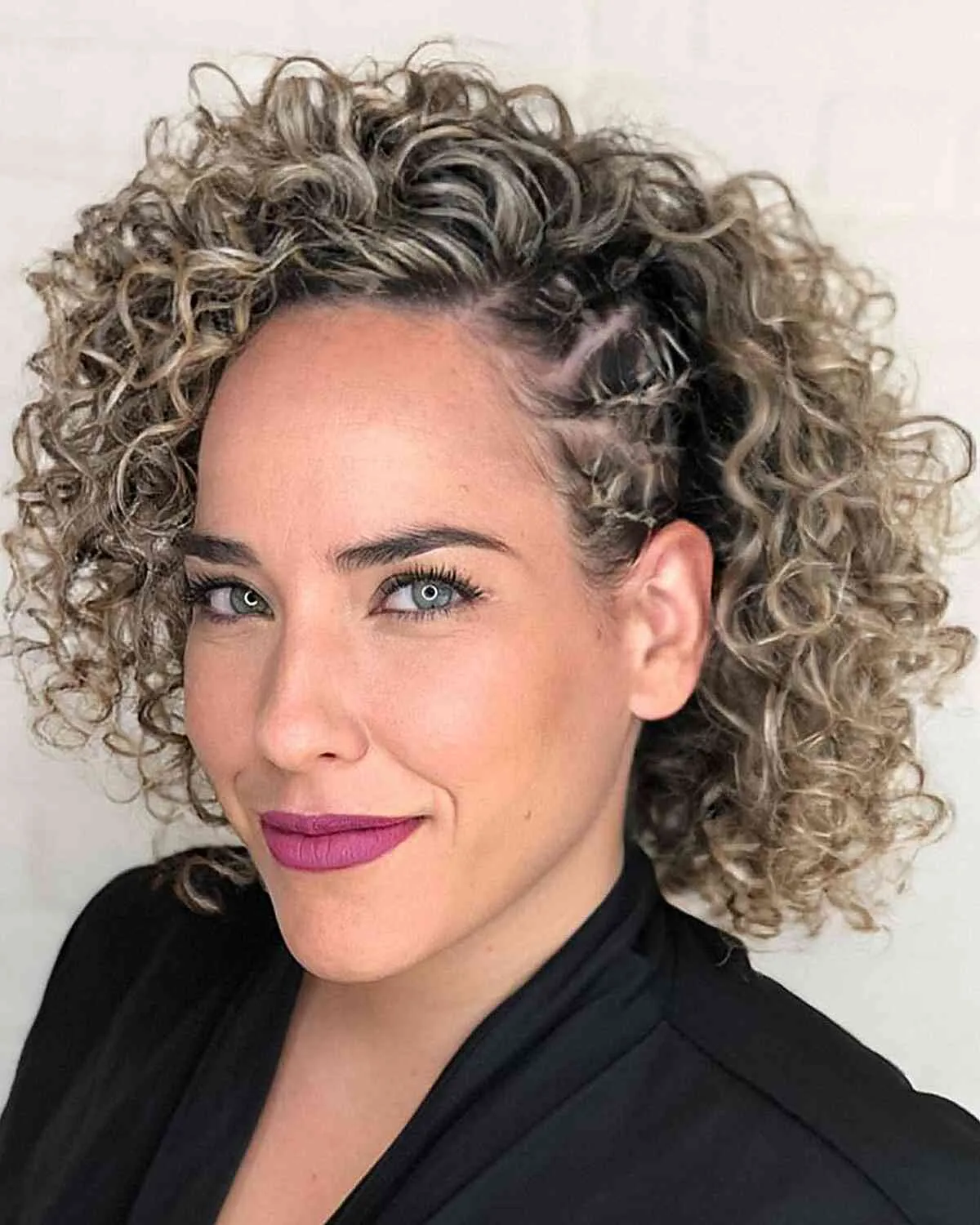 Retro-Style Short Curls