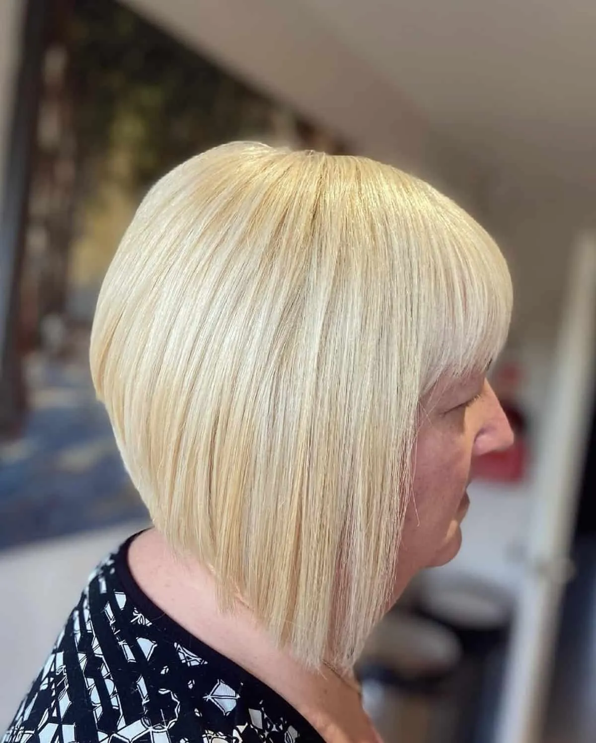 Timelessly Youthful Inverted Bob for Senior Ladies